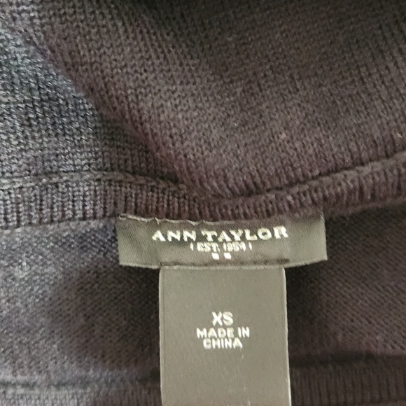 Ann Taylor Sweater Dress, Cowl Neck, Fitted, Goth, Witch, Vampirecore - Picture 4 of 5